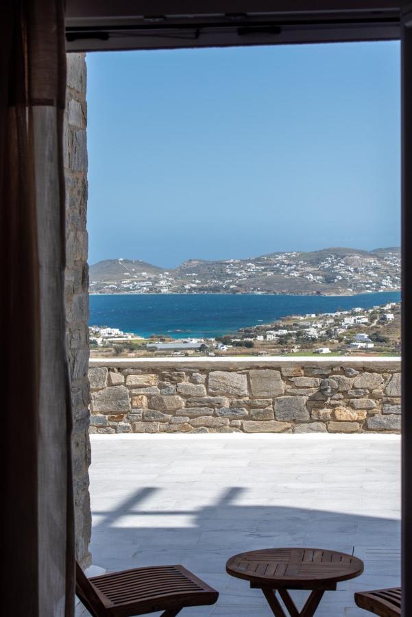 Villa Mira Paros - Luxury Suites ภายนอก รูปภาพ
